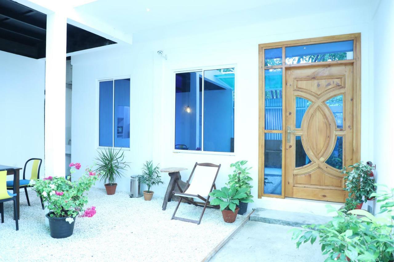 心玛芙市 Moodhu Surf House酒店 外观 照片
